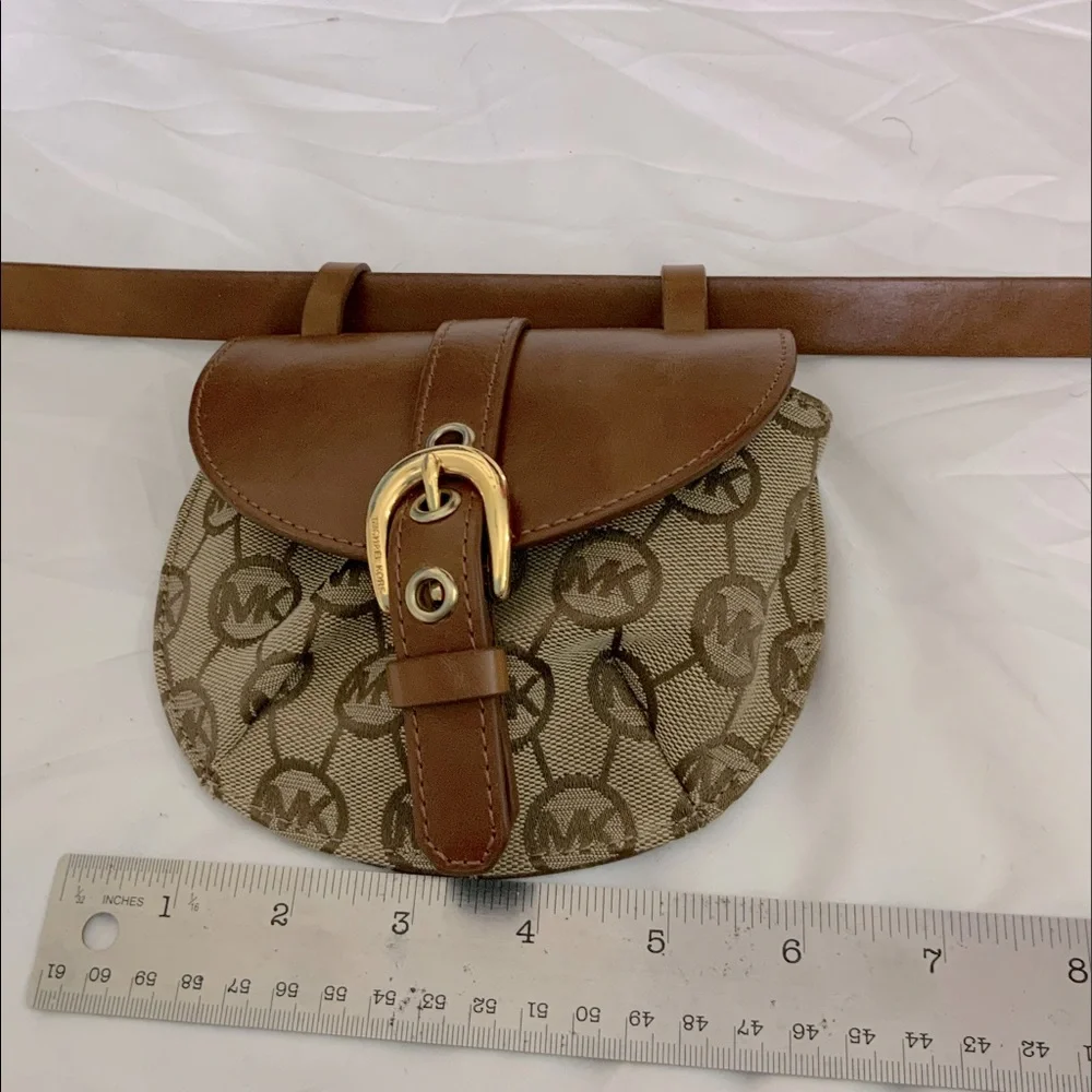 Michael Kors MK Belt Bag Purse NWT - Picture 4 of 8